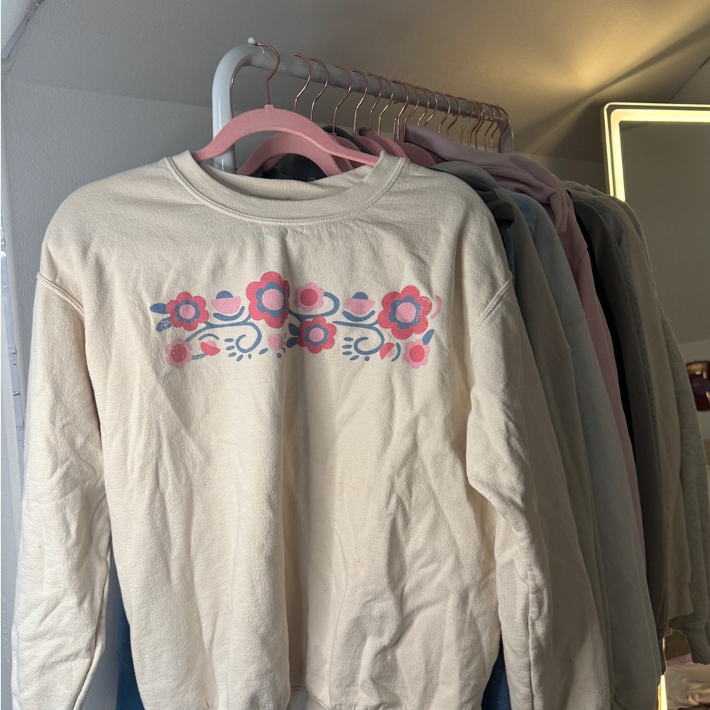 Cream Sweatshirt with Pink and Blue Floral Design - Picture 1 of 2